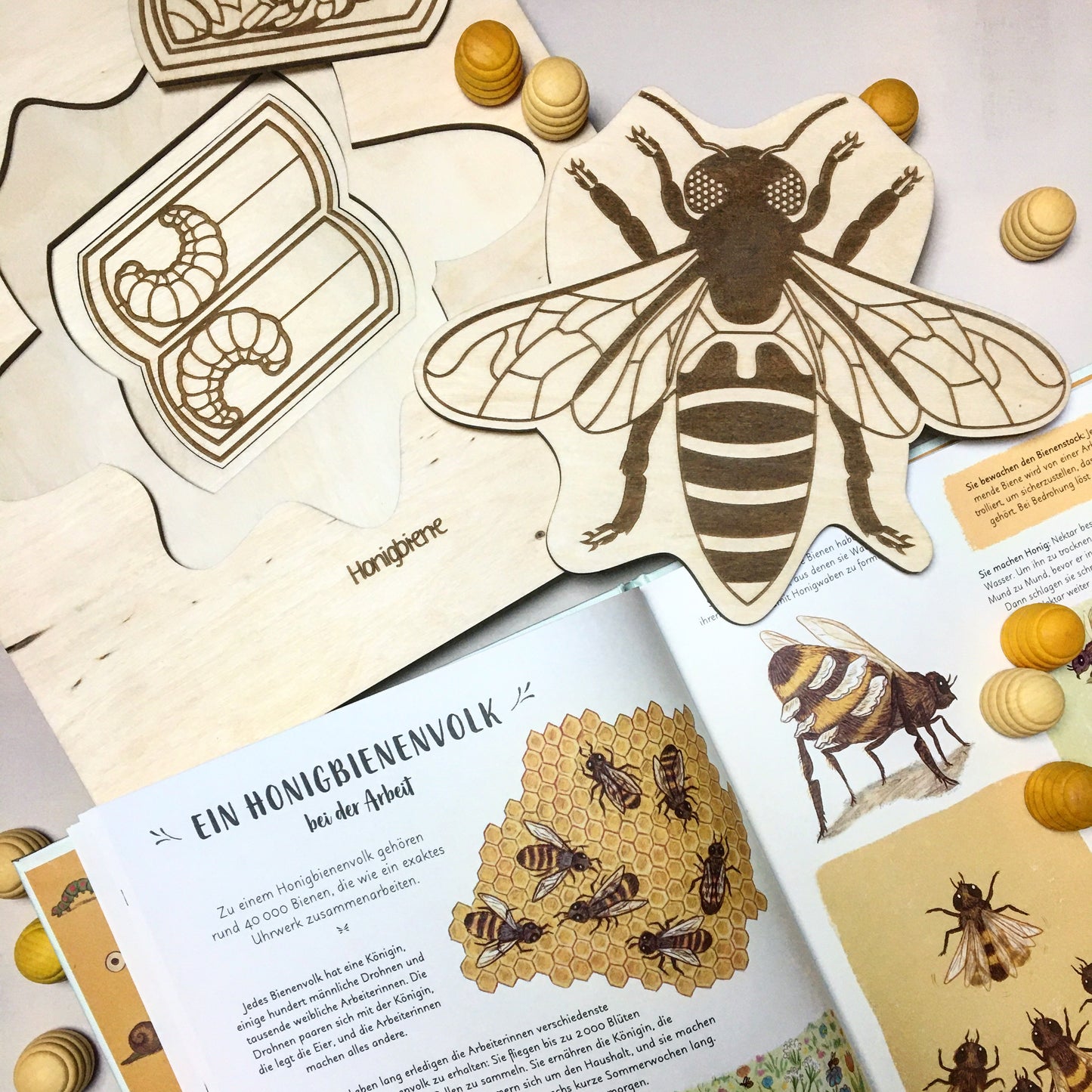Holzpuzzle "Honey Bee"